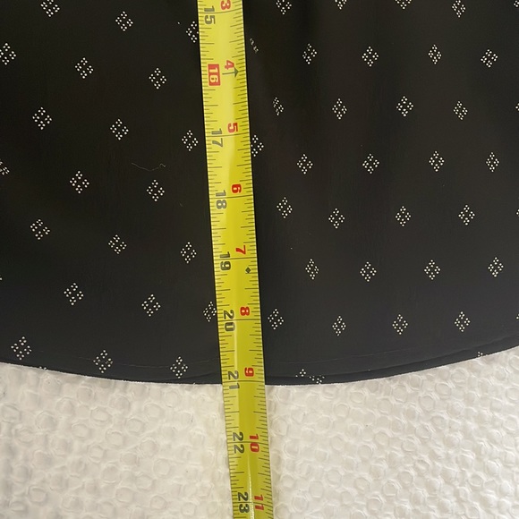 Veronica M Off the Shoulder Shirt (S) - Picture 7 of 7